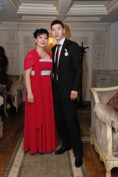 Эльмира Абжалиева