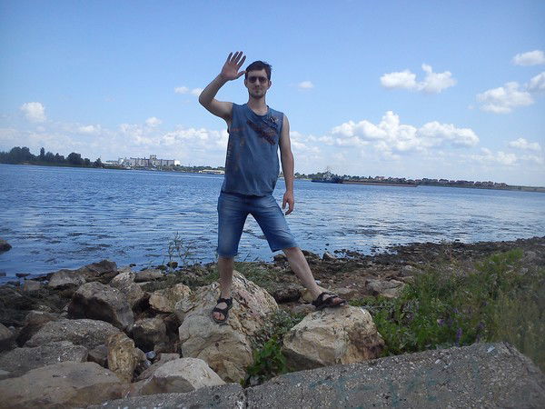 Антон Молотягин