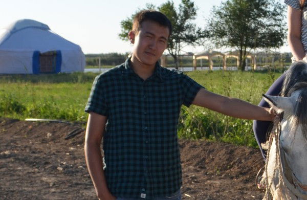 Нур Даулетов