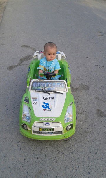 Hafiz... Akbarali Uulu