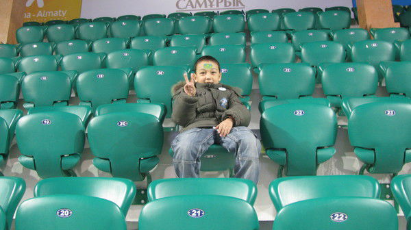 Улан Женисов