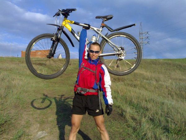 Женя Елистратов