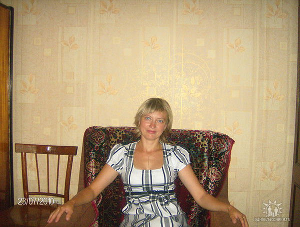 Eлена Никонова