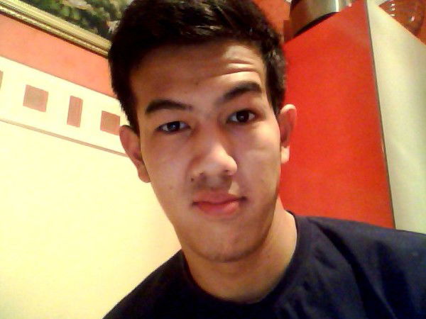 Берик Шаров