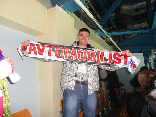 Виктор Левин