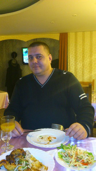 Андрей Петров