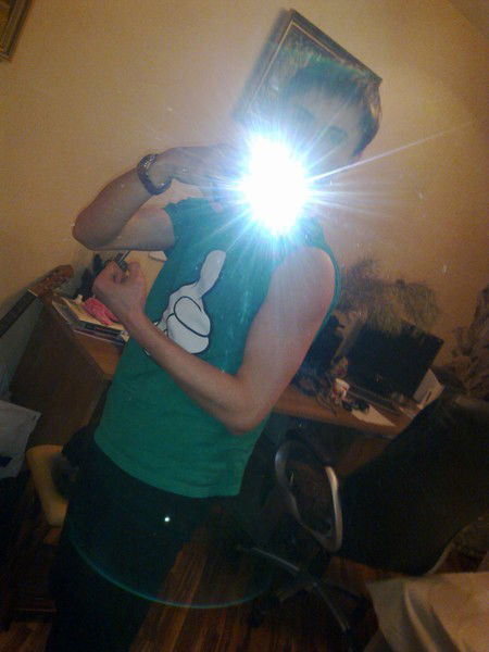 Женя Деревянко