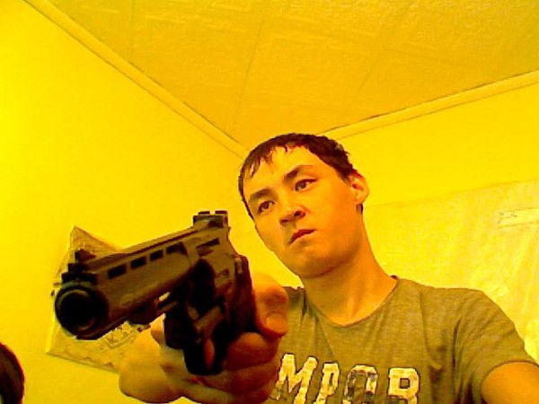 Алмабек Айнур Курмашев