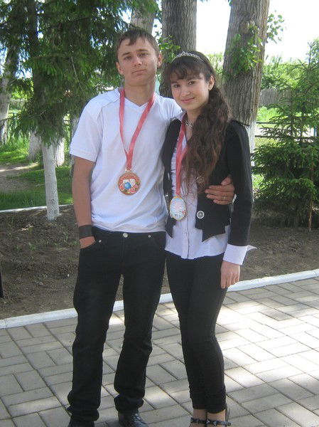 **анастасия** **кисточка**