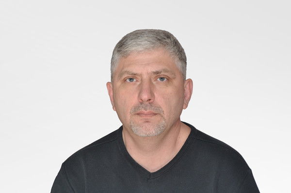 Валентин Азаров