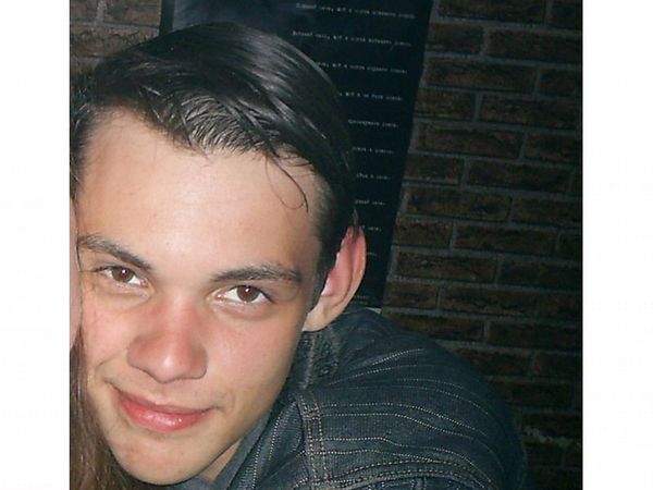 Денис Дубов