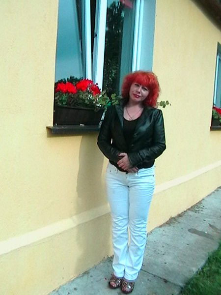 Эля Рогожникова