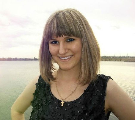 Юля Касаткина