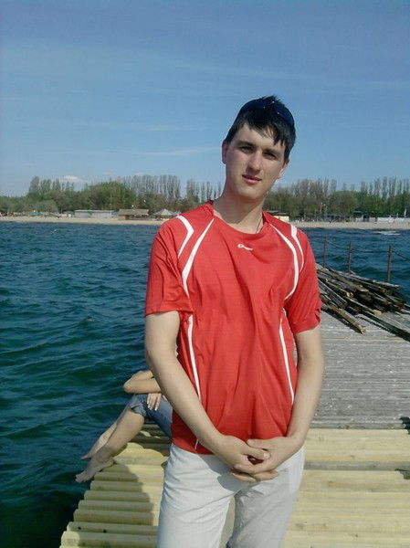 Денис Заварухин