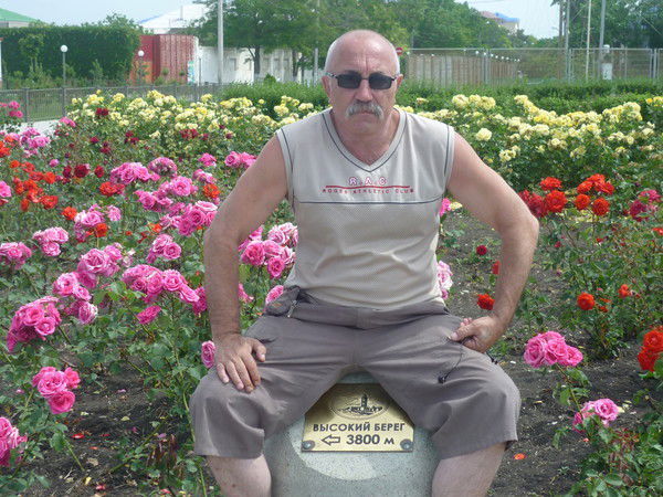 Владимир Яценко