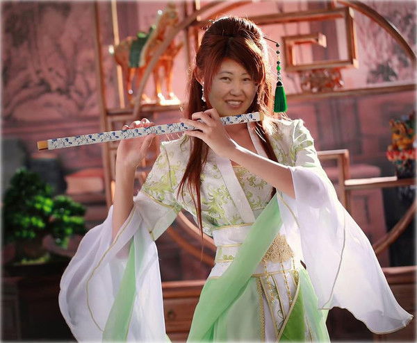 Эржена Жигжитова