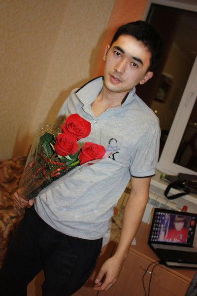 Еркiн Айдаров