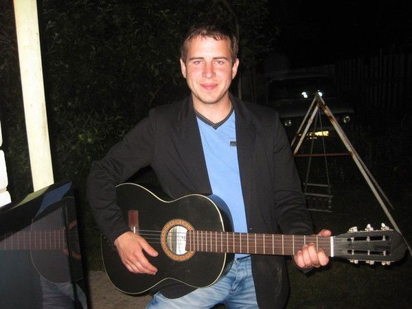 Паша Лоскутов