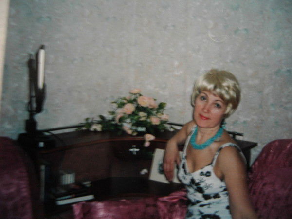 Любовь Аксенова