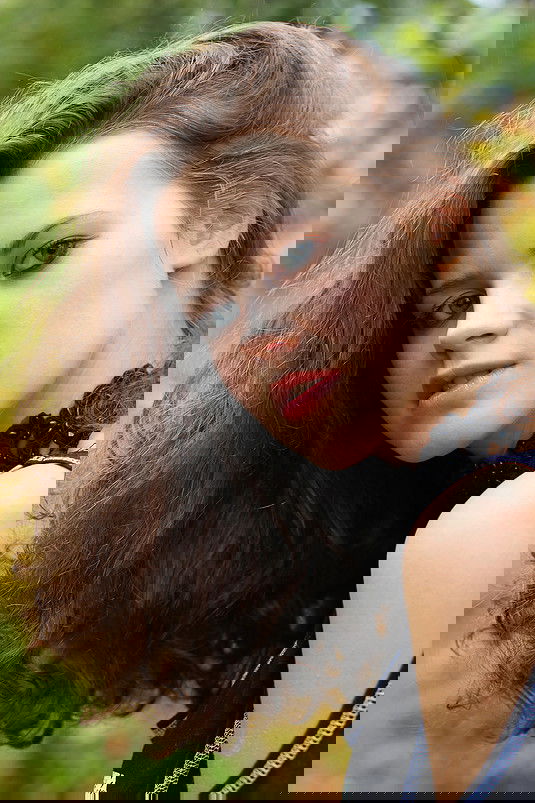 Алёна Попова