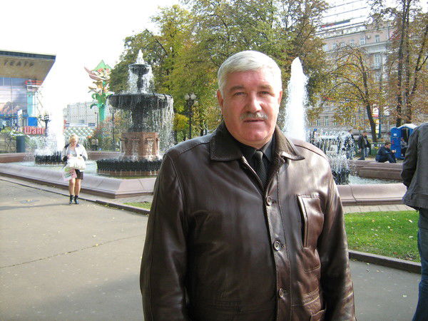 Леонид Логинов