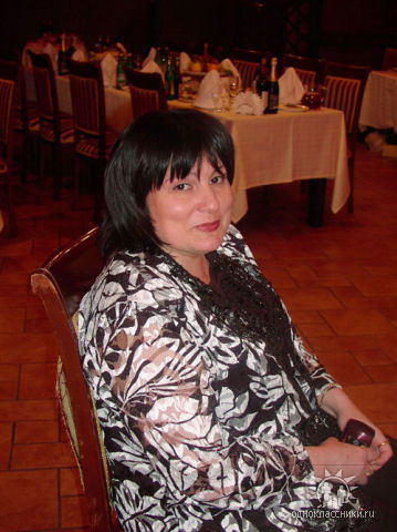 Лена Школьникова