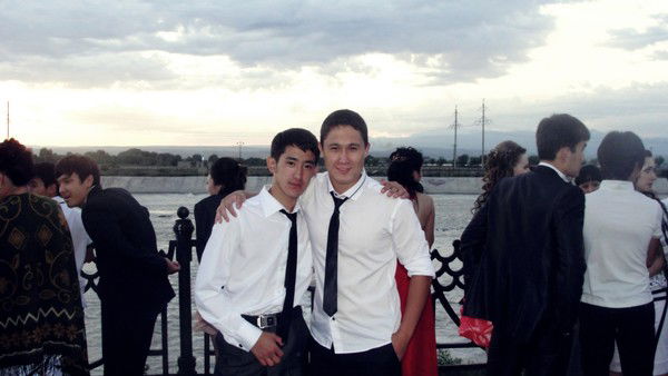 Нурали Сакен