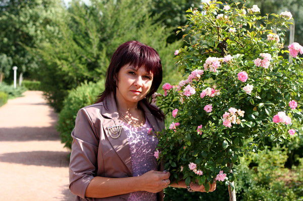 Лена Козаренко