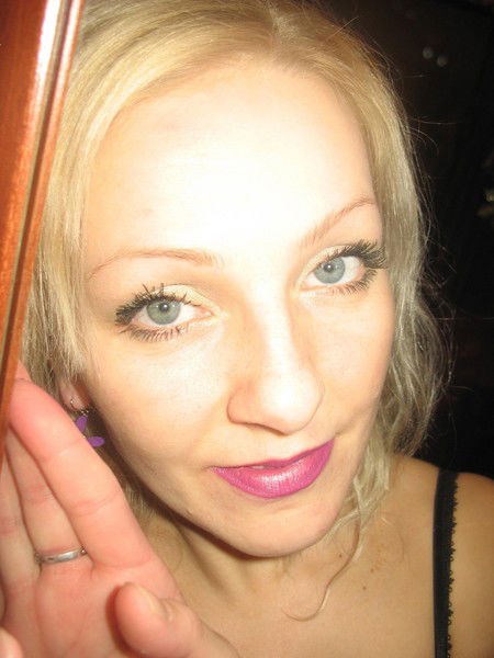 Лена Иванова