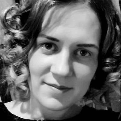 Юля Алмазова