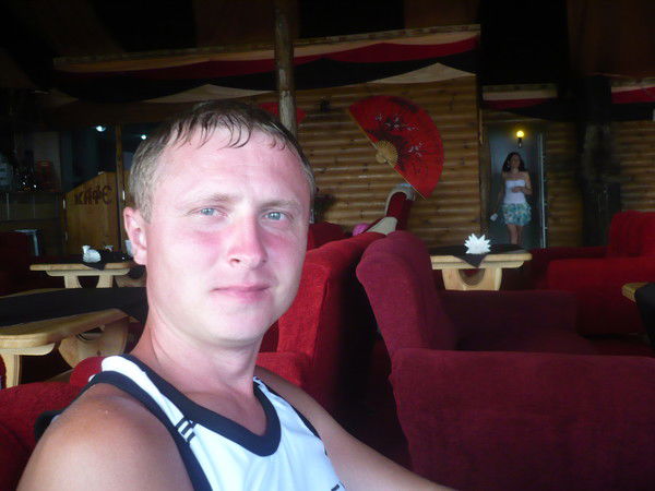 Андрей Угловский