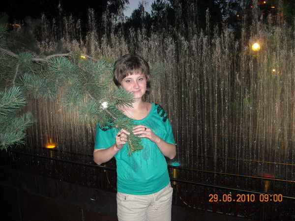 Лена Китаева