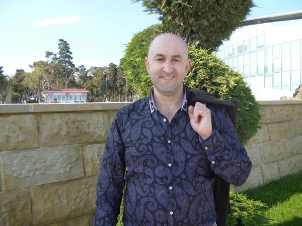 Полад Мухтаров