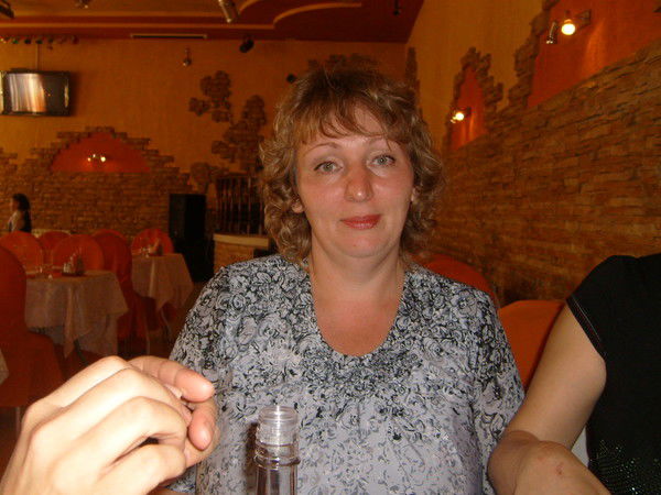 Елена Азурова