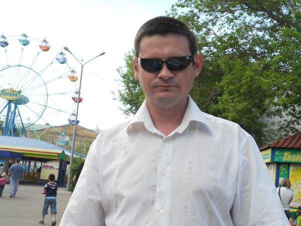 Денис Абузяров