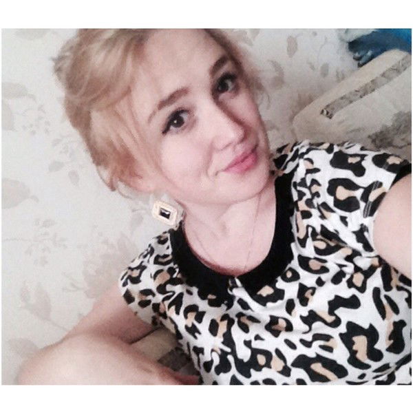 Настюха Попова