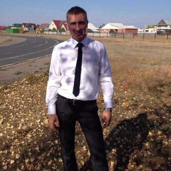 Петров Денис