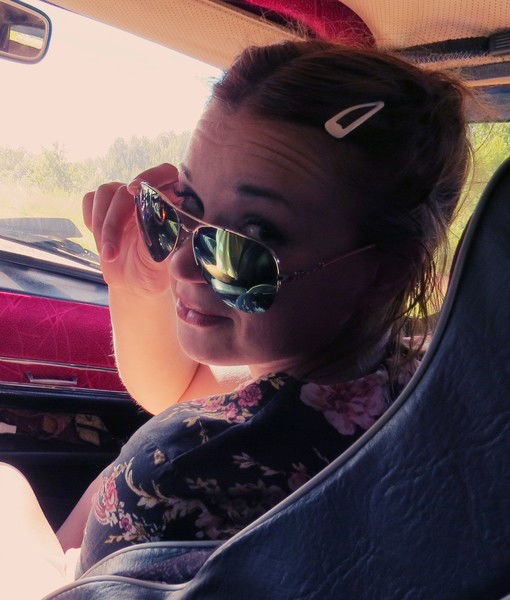 Анна Иванова