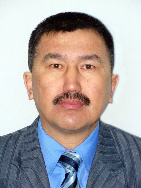 Алибек Махметов