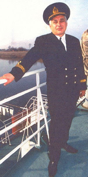 Александр Мартынов