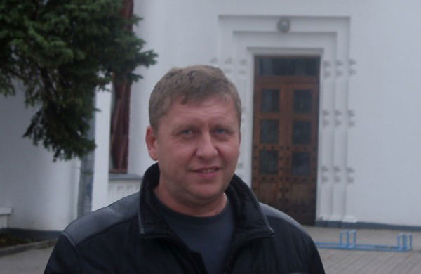 Андрей Суетин