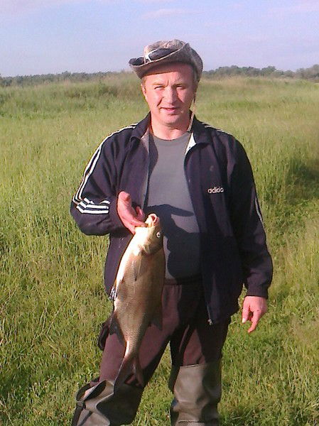 Эдуард Комиссаров