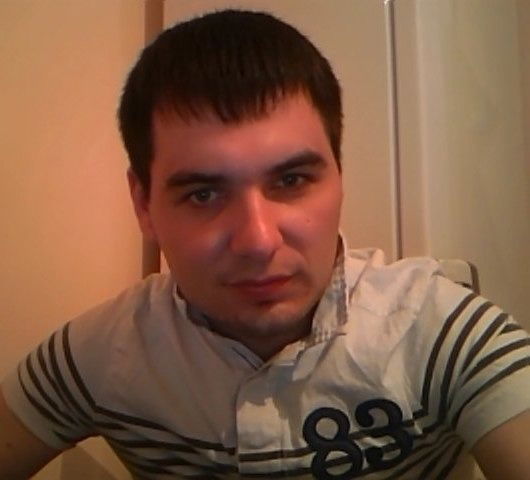 Евгений Устинов