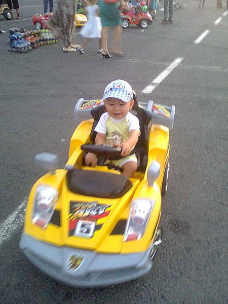 Бекжан Алим