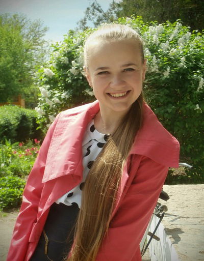 Инна Попова