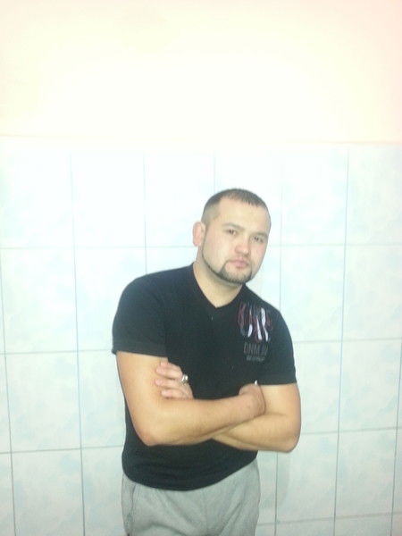 Руслан Уразбаев