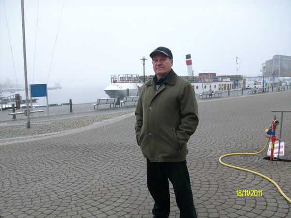 Владимир Сай