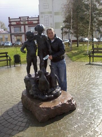 Александр Назаров