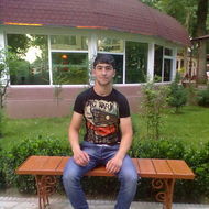 Фаррух Ахмедов