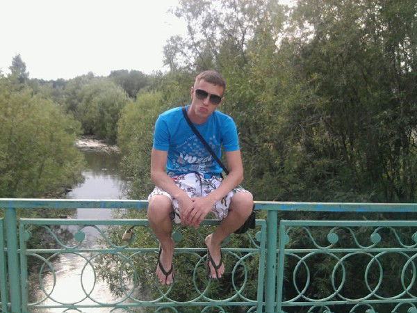 Александр Петров